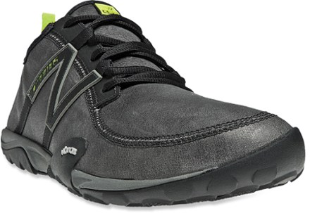 new balance minimus hiking