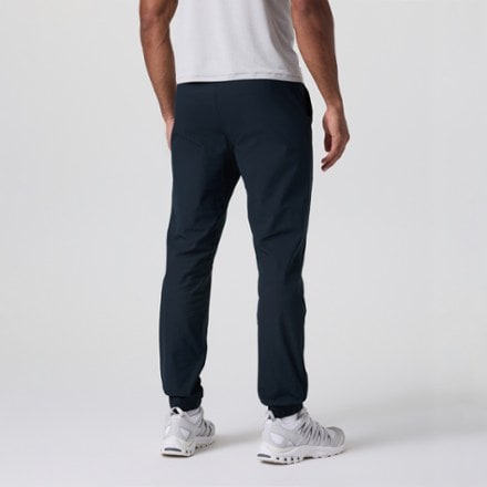 Vuori Meta Joggers - Men's 2