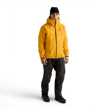Arc'teryx Alpha SV Jacket - Men's 8