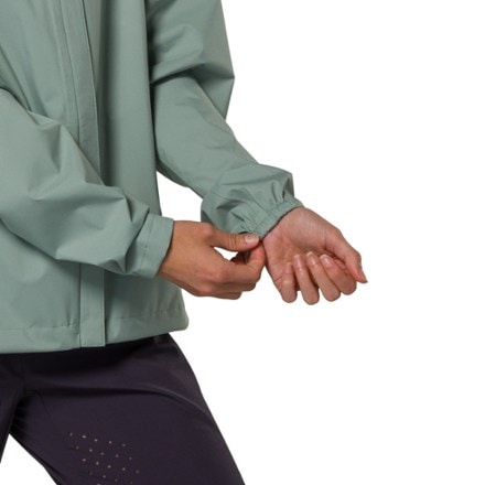 PEARL iZUMi Canyon 2.5L WxB Rain Jacket - Women's 9
