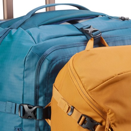 REI Co-op Big Haul 30" Wheeled Duffel 2