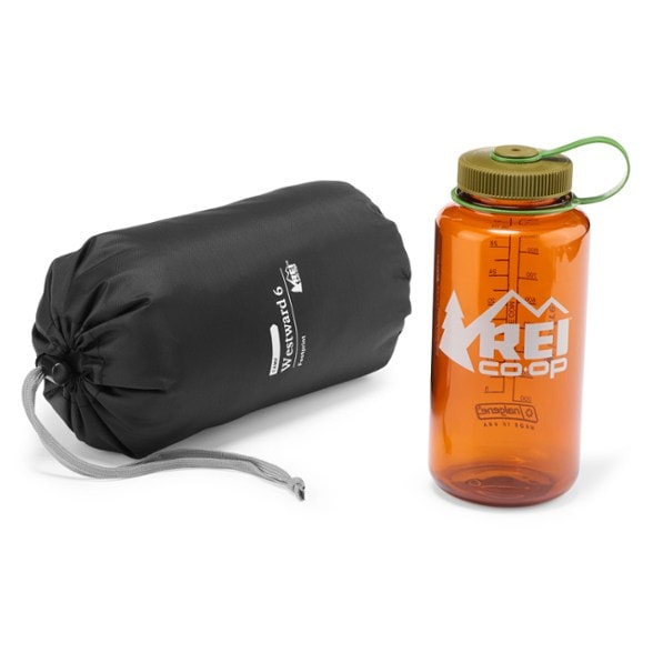 Stuff sack (32 oz. bottle not included)