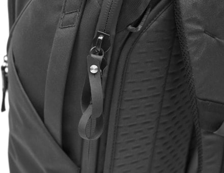 Peak Design Travel Pack 45 L 10