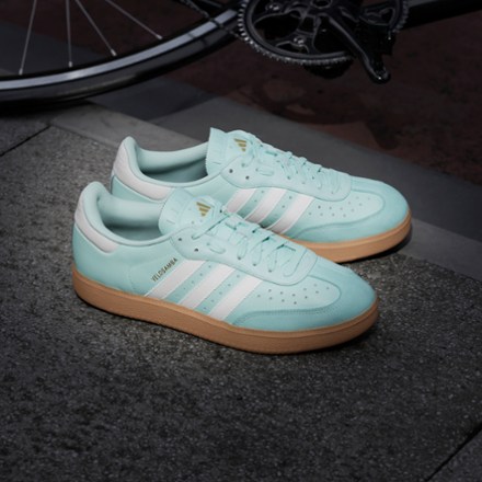 Location Image for Velosamba Leather Cycling Shoes