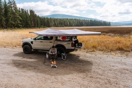 Yakima OverNOut 270 XL Awning - RH 9