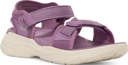 Rei hotsell clearance sandals