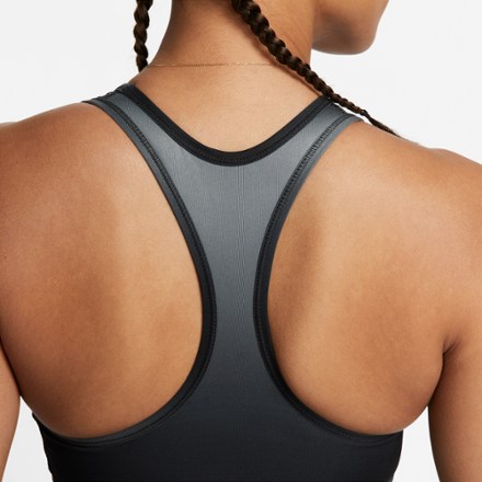 Nike Swoosh Long Line Run Bra 9