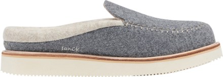 sanuk cozy vibe slippers