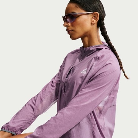 Nike ACG UV Aireez Jacket - Women's 4