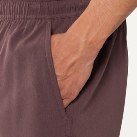 Vuori Banks Session Unlined 7" Shorts - Men's 4