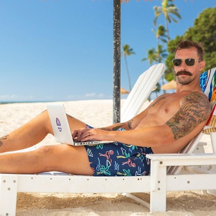 Location Image for Stretch 5.5" Swim Trunks - Men's