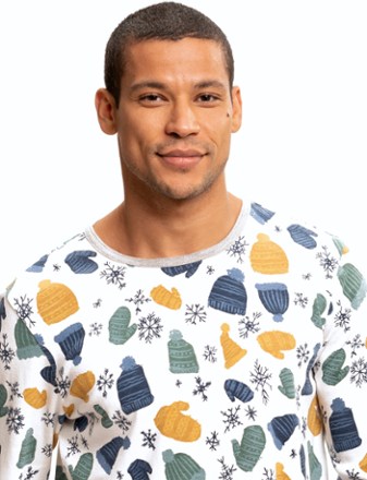 Threads 4 Thought Hat & Mittens Pajama Set - Men's 10