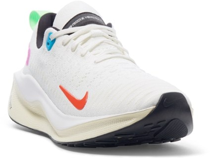 Nike React Infinity Run Flyknit 4 Road-Running Shoes - Men's 2