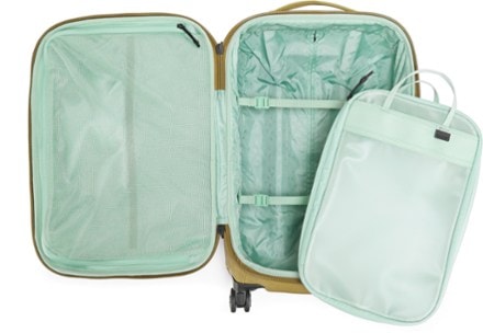 Thule Aion Carry-On Spinner Wheeled Luggage Interior (Nutria)