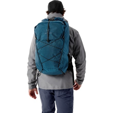 Arc'teryx Aerios 35 Pack 1