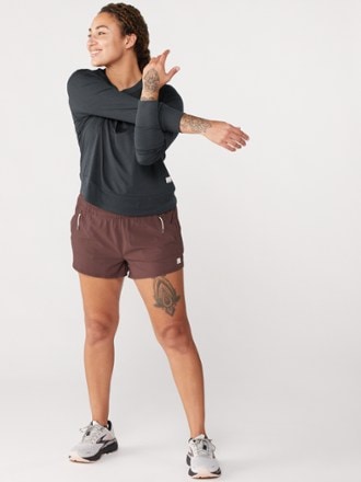 Vuori Dash 3" Shorts - Women's 3