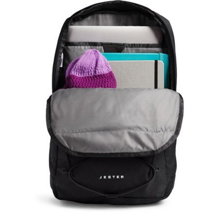 inside north face women's jester backpack The Everyday Laptop Finished with a sternum strap The North Face Women's Jester