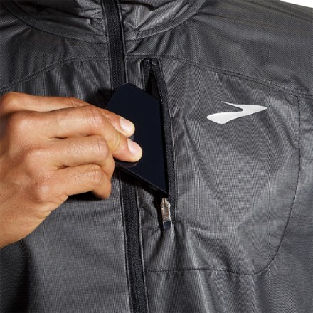Brooks All Altitude Jacket - Men's 5