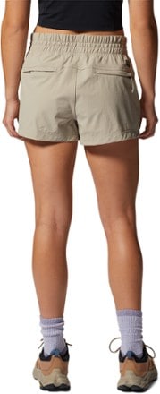 Mountain Hardwear Basswood Pull-On Shorts - Women's 2
