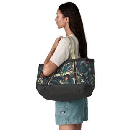 Patagonia Black Hole Tote Bag 25 L 3