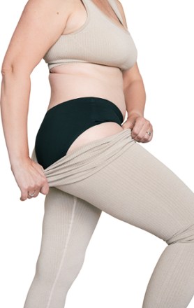 Saalt Seamless Leakproof Briefs - Heavy Absorbency - Women's 4