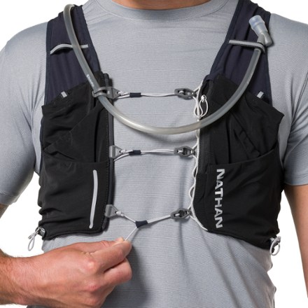 Nathan Pinnacle Pro 12 L Hydration Vest 6
