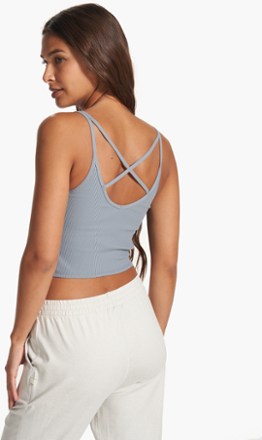 REKITA Workout Crop Tops for Women Athletic Tank Tops with Built