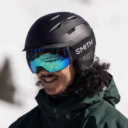 Smith I/O MAG XL ChromaPop Snow Goggles with gogglesoc 9
