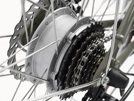 Electra Loft Go! 7D EQ Step-Over Electric Bike 4