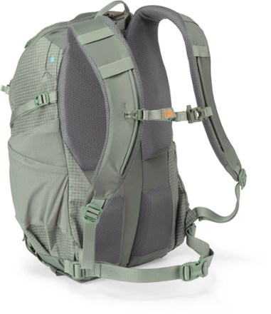 REI Co-op Trail 25 Pack - Women's 4