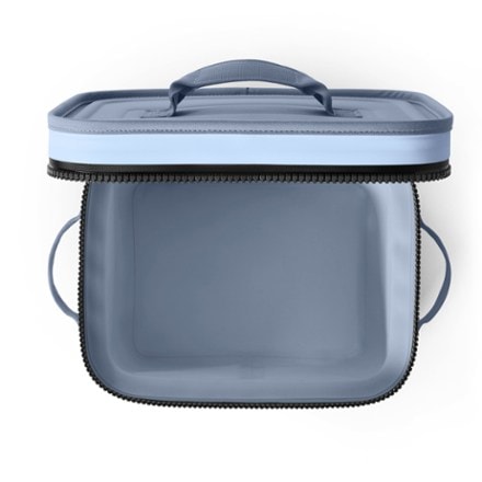 YETI Hopper Flip 12 Soft Cooler 5