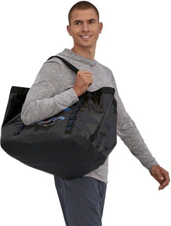 Patagonia Black Hole Gear Tote - 61 Liters 1