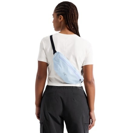 Arc'teryx Granville Crossbody Bag 4