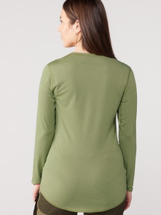 REI Co-op Lightweight Base Layer Long-Sleeve Crew Top - Women's 2