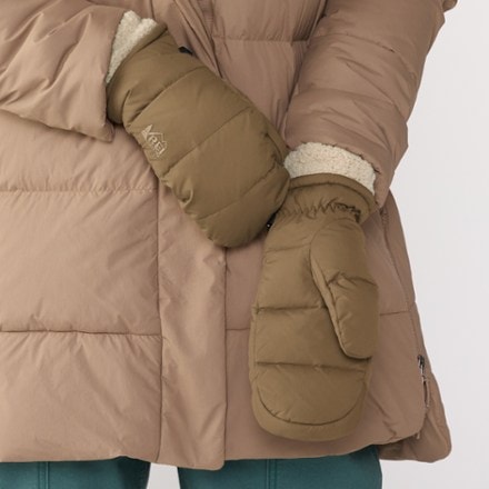 REI Co-op Campwell Down Mittens 1