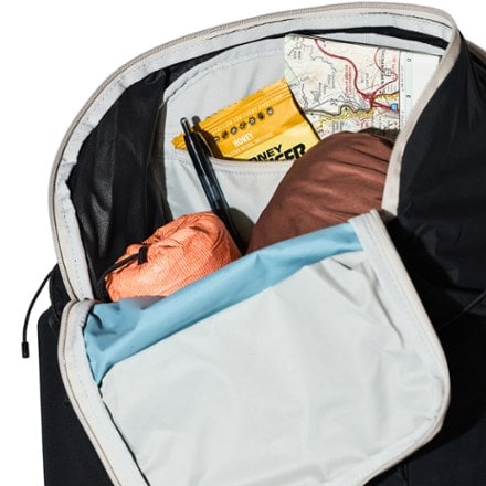 Janji Revy Hydration Pack 3