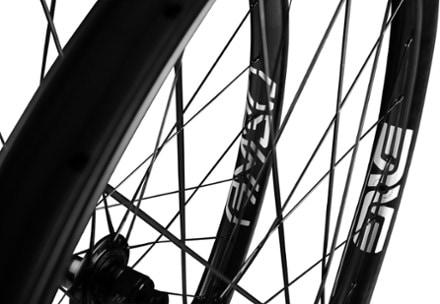 ENVE AM30 Foundation Wheelset 3
