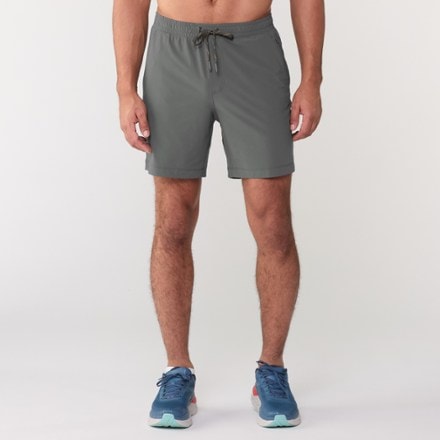 RHONE Pursuit 7" Lined Shorts - Men's 1