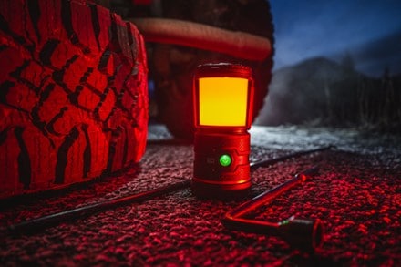 Coast EAL35R 1,000-Lumen Voice Control Rechargeable Lantern 10