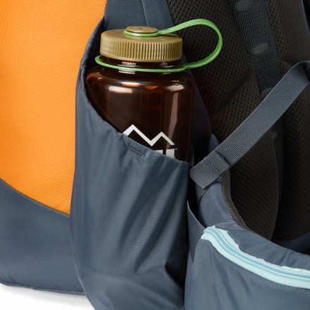 REI Co-op Trailmade 60 Pack - Women's Water bottle pocket (water bottle not included)