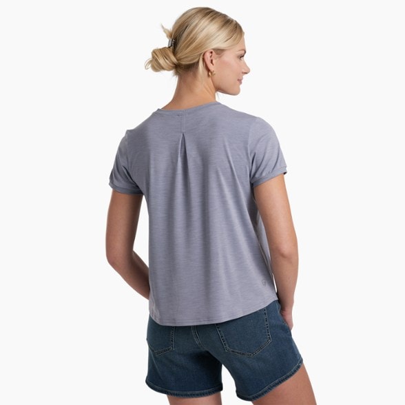 On Body Image of color Violet Haze