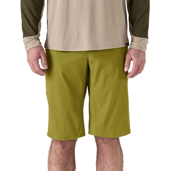 On Body Image of color Graze Green