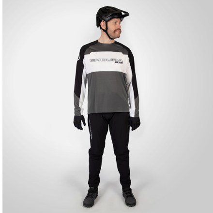 Endura MT500 Burner Lite Bike Pants - Men's 3