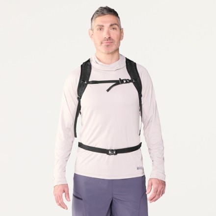REI Co-op Flash 18 Pack 3