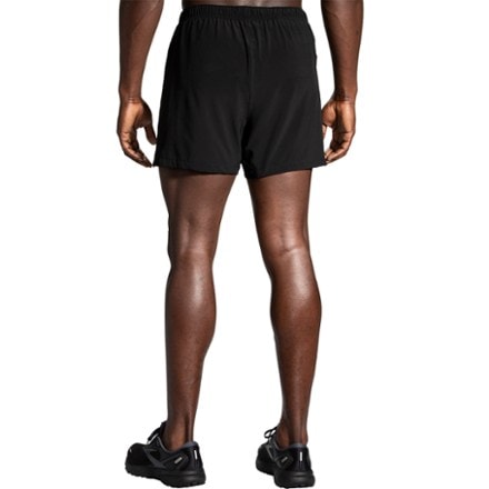 Brooks Moment 5" Shorts - Men's 2