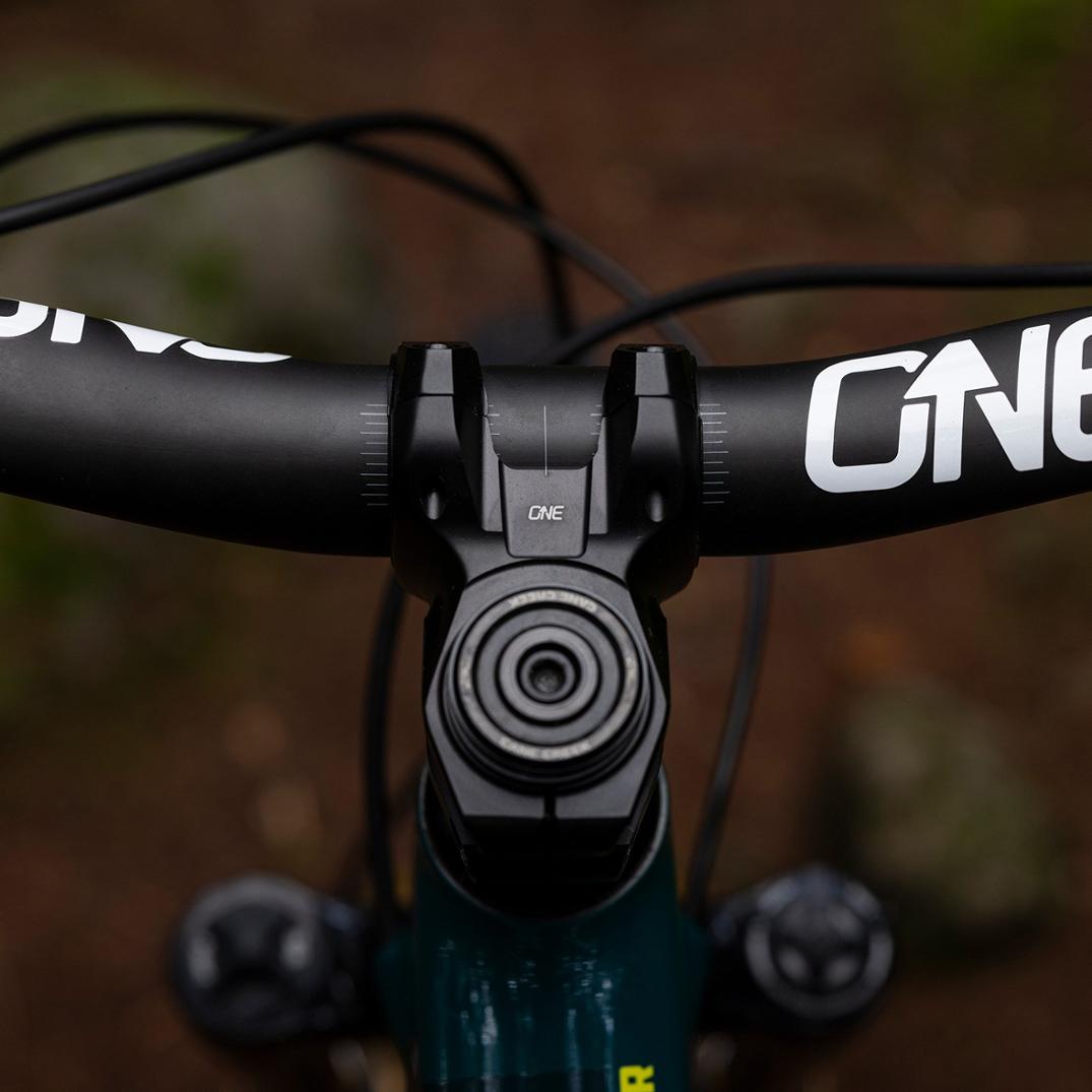 Location Image for V2 Carbon Handelbar