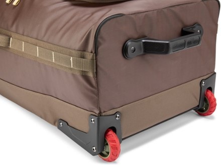 The North Face Base Camp Voyager Roller Bag - 29" Wheel and base