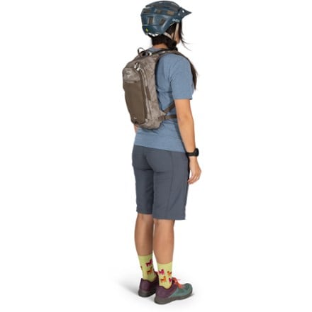 Osprey Berm 8 Hydration Pack 4