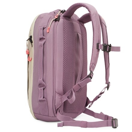 Eagle Creek Tour Lite Travel Pack - 28L 1