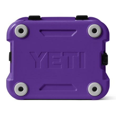 YETI Roadie 24 Hard Cooler 7